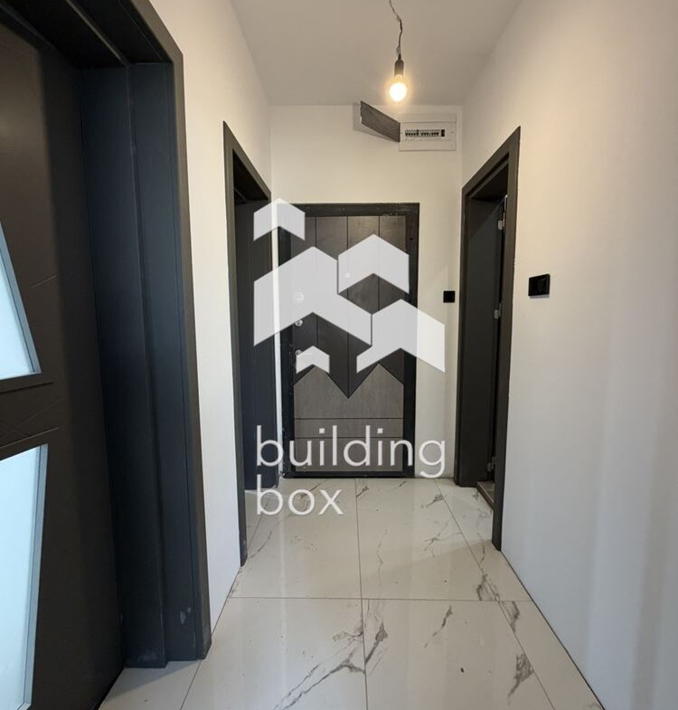 Тристаен апартамент - кв.Гагарин, довършен до ключ! - 0