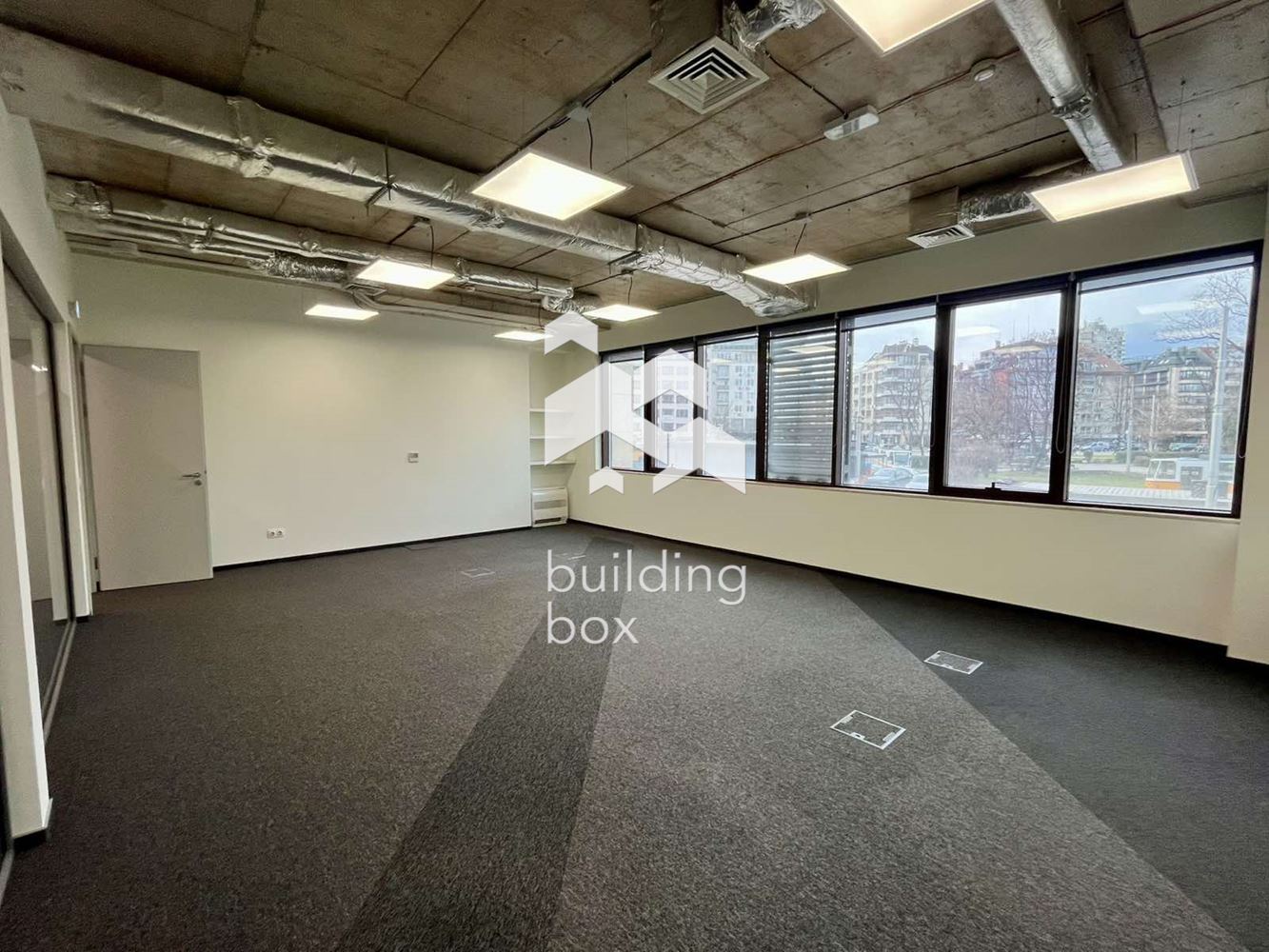 Офис в офис сграда клас “А” на топ локация