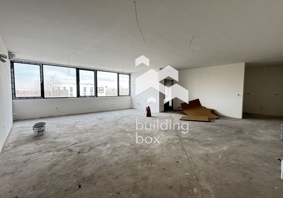 Тристаен апартамент - кв. Дружба 1 - 0