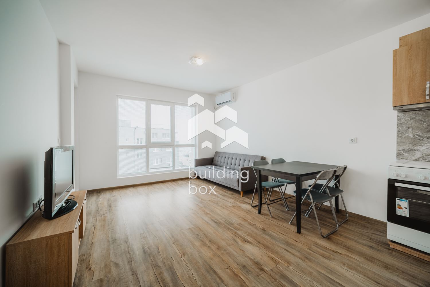 Напълно обзаведен ДВУСТАЕН апартамент - 0