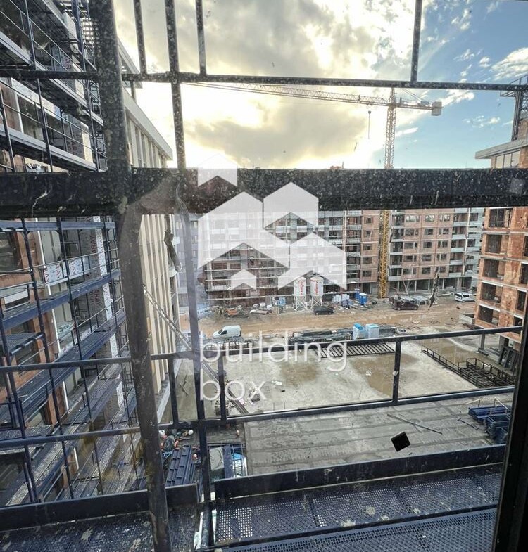 Двустаен апартамент в Смирненски - 0