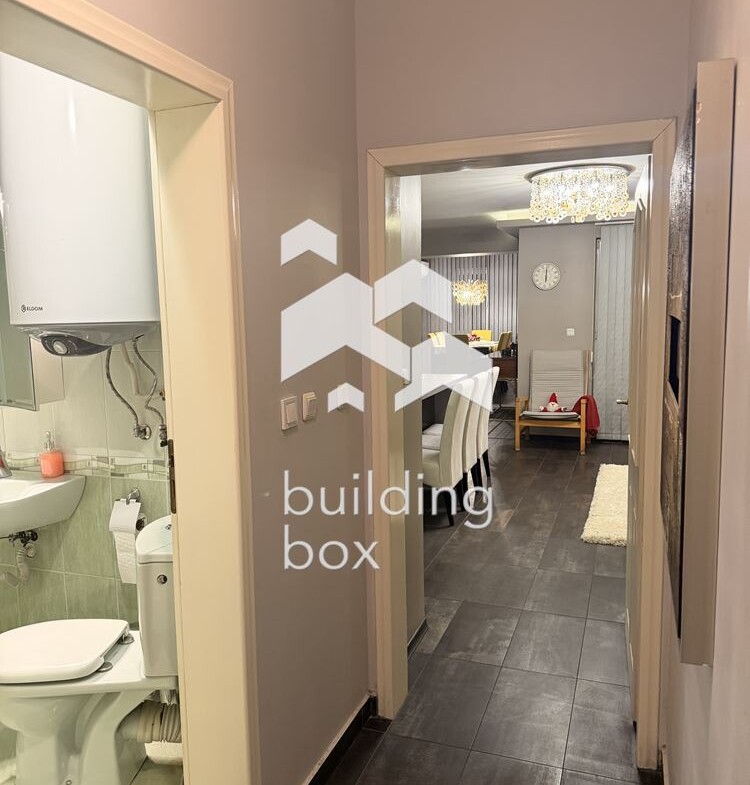 Апартамент с три спални под наем - 0