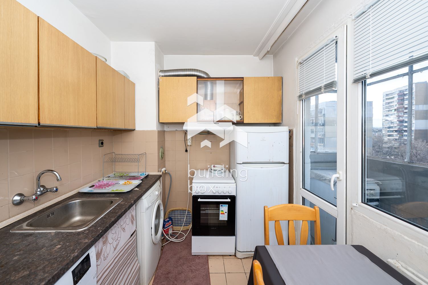 Двустаен апартамент с три отделни стаи - 0