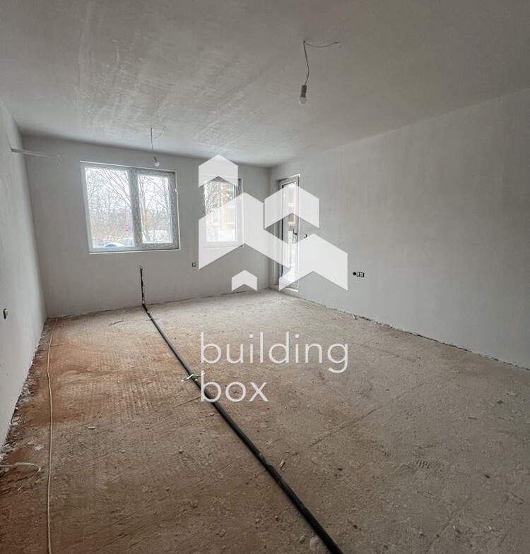 Двустаен апартамент с веранда - 0