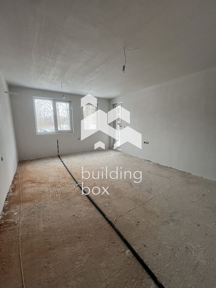 Двустаен апартамент с веранда - 0