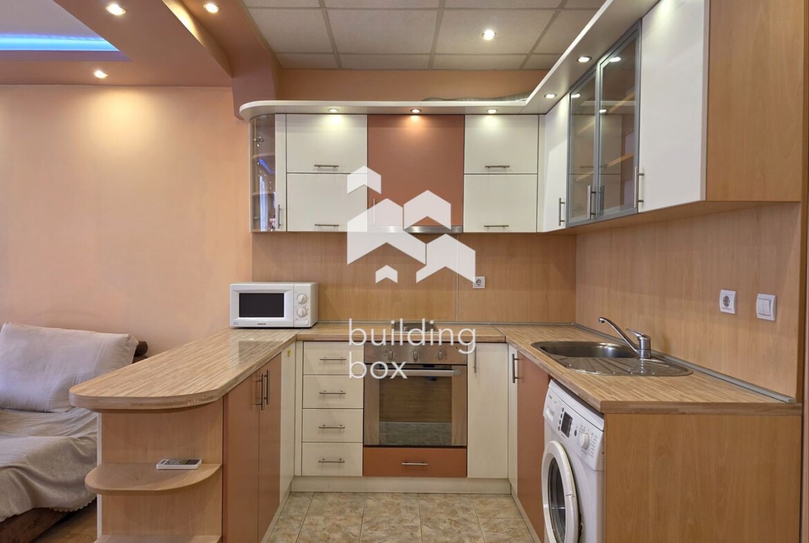 Тристаен апартамент под наем в Дружба 2 - 0