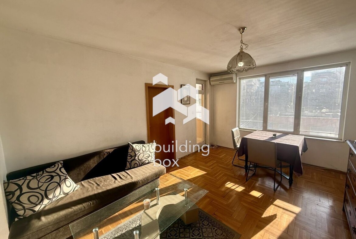 Функционален тристаен апартамент в кв. Белите брези - 0