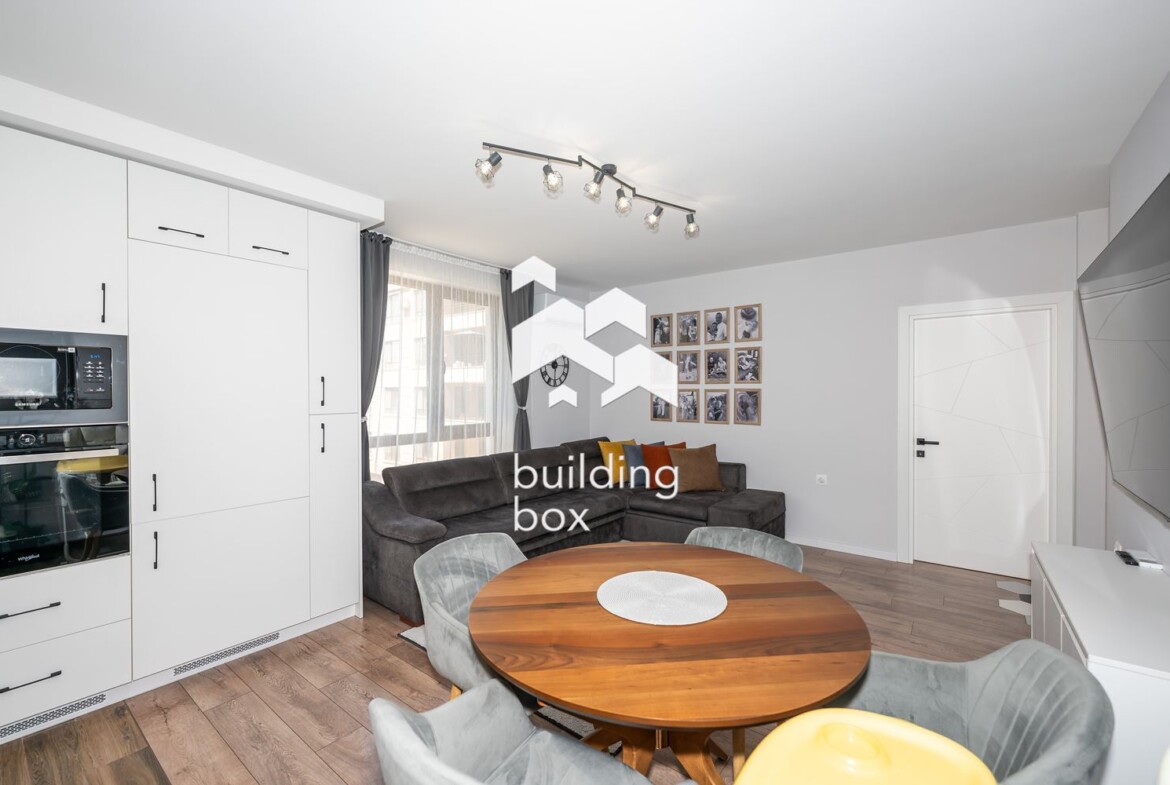 Тристаен апартамент под наем - кв. Христо Смирненски - 0