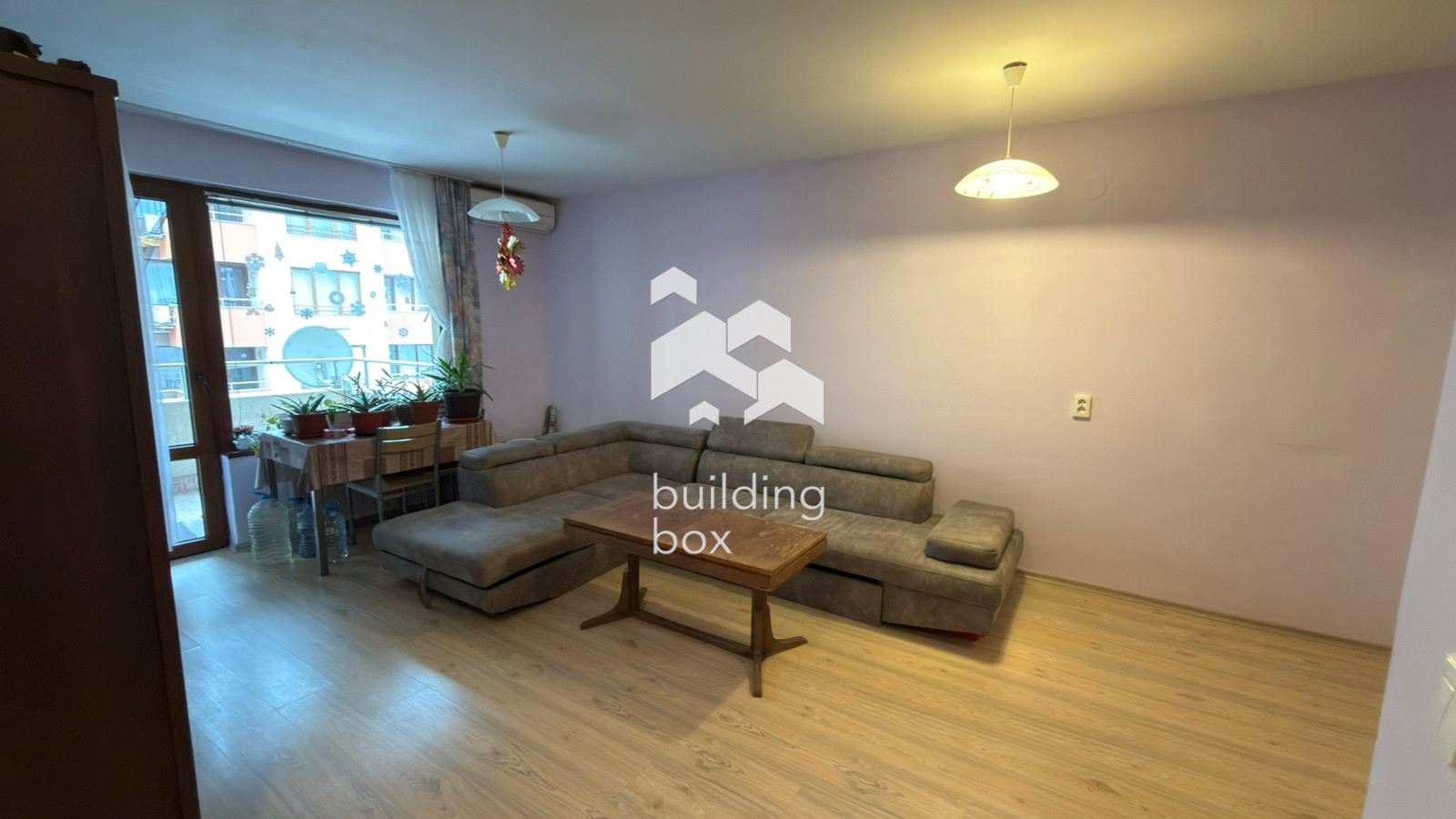 Двустаен апартамент - кв. Люлин Център - 0