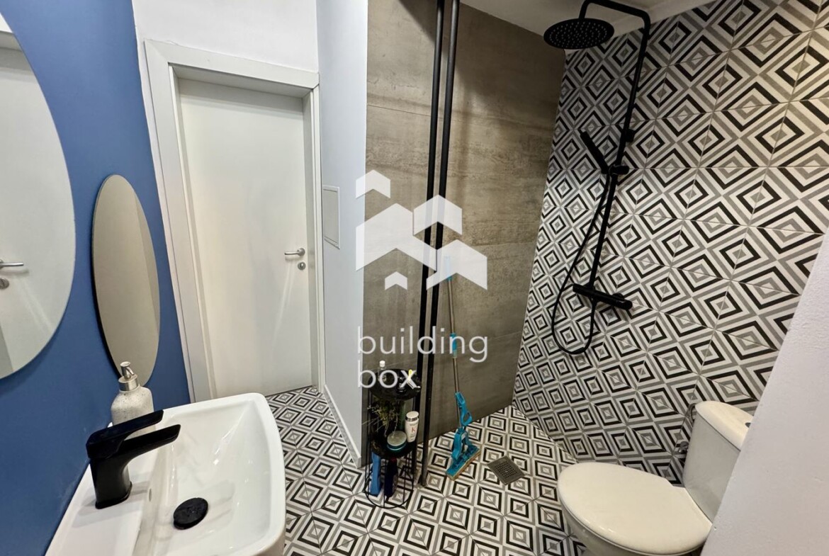 Уютен дизайнерски двустаен апартамент в кв. Яворов - 0