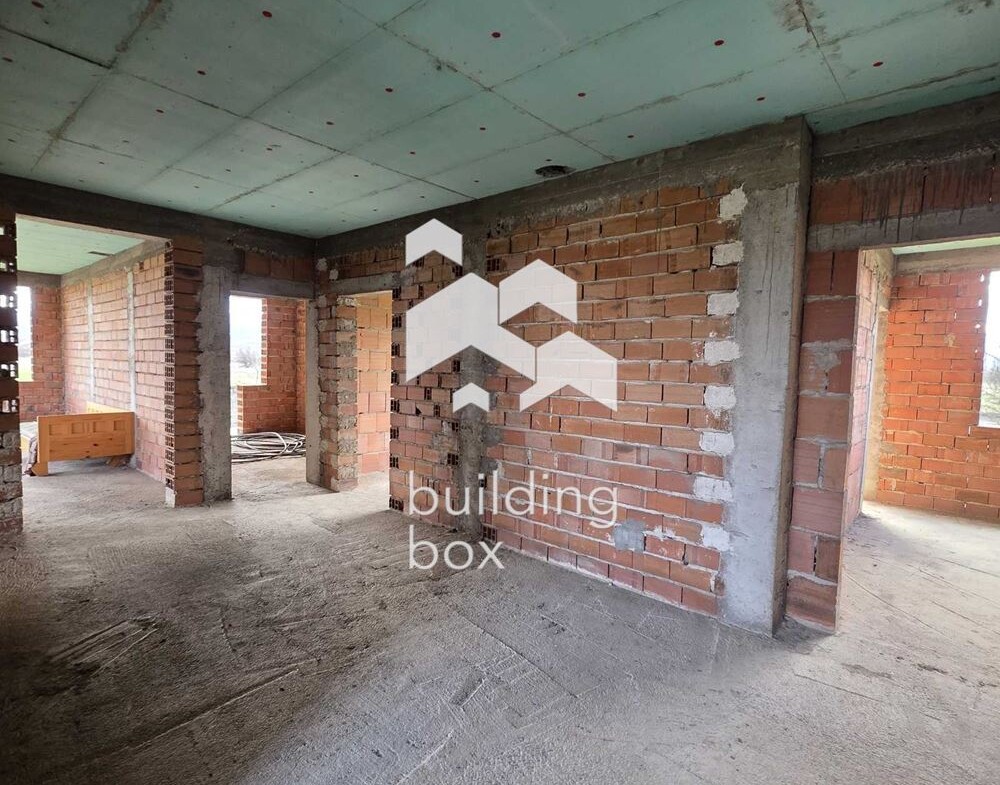 Къща в с. Йоаким Груево на 15 минути от гр. Пловдив. - 0