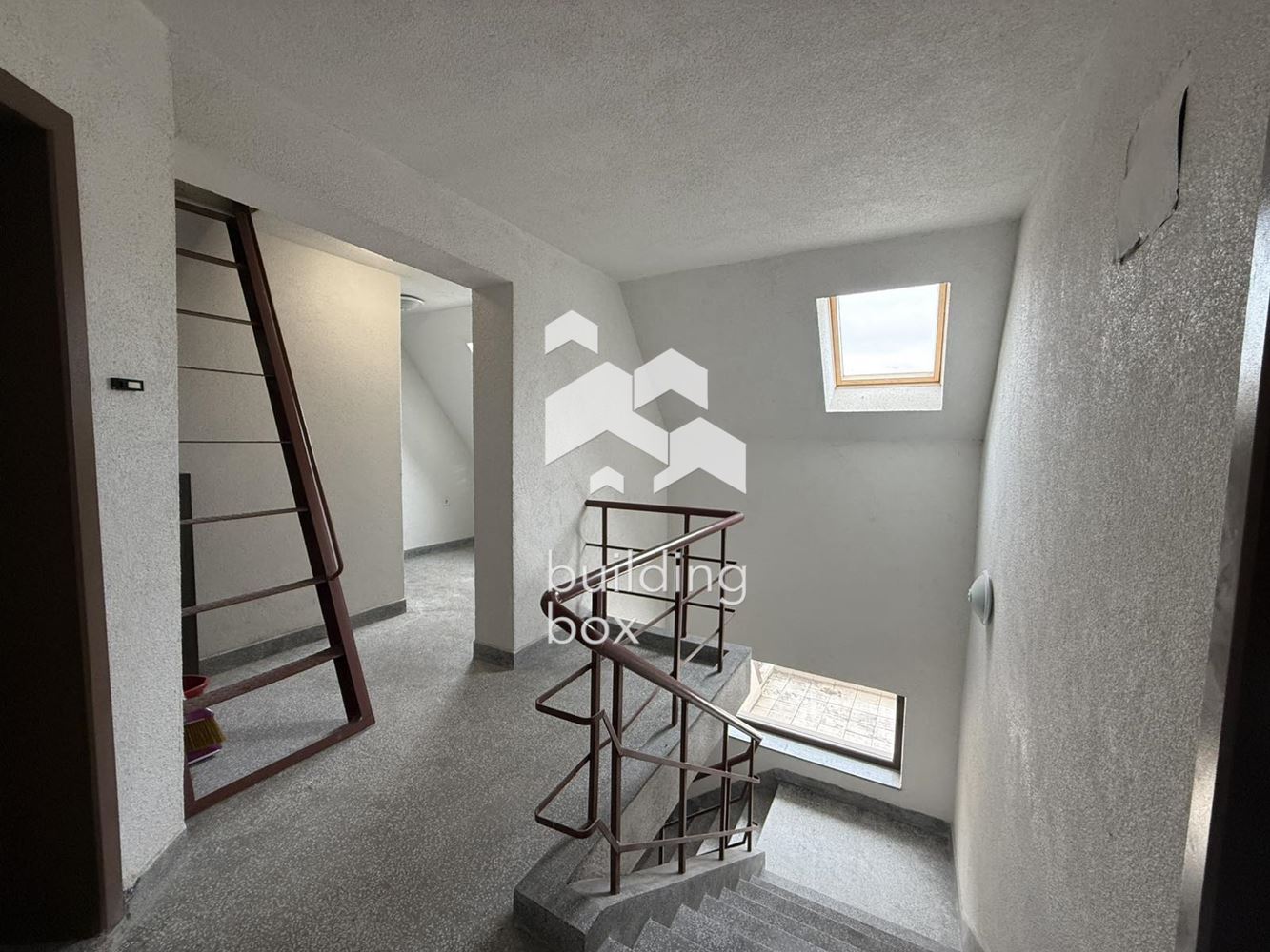 Мезонет с незабравима гледка - Център - 0