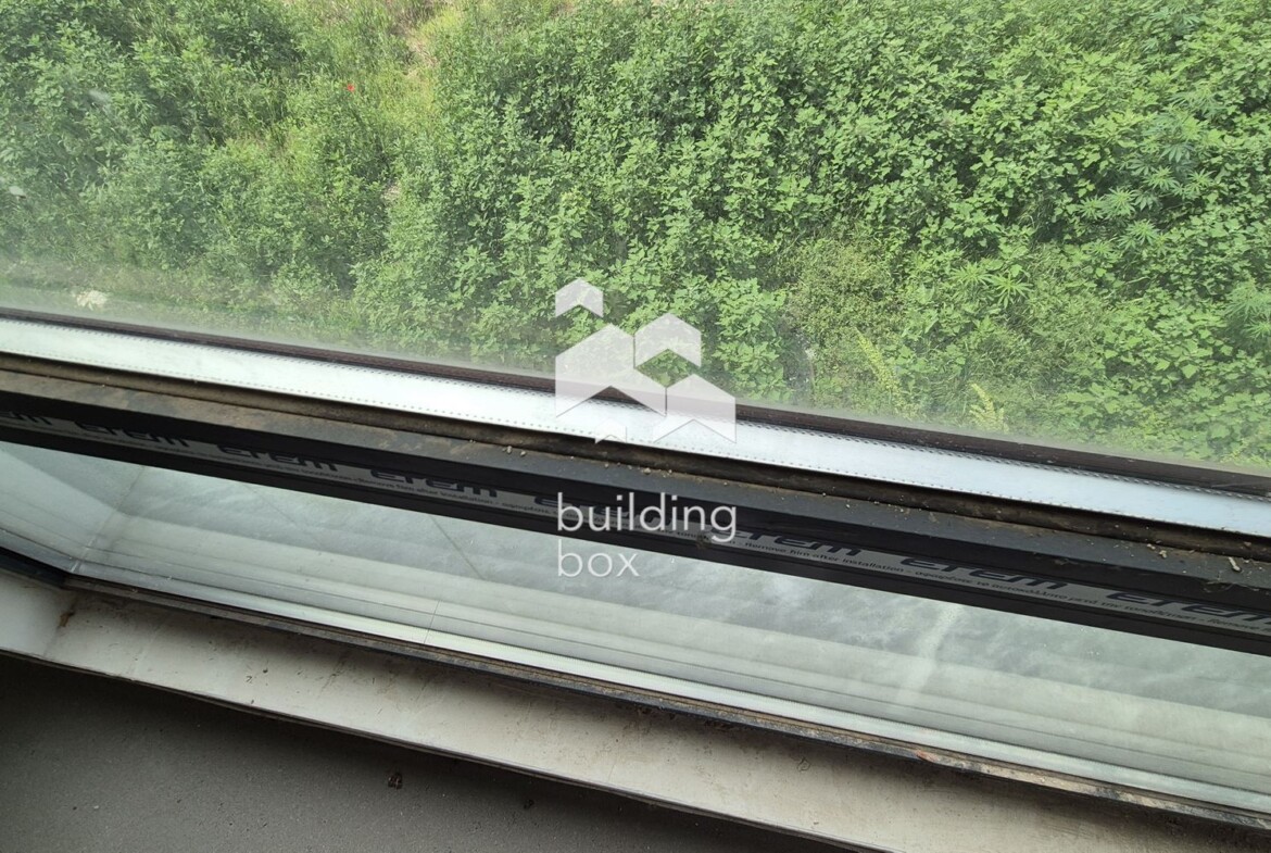 Тристаен апартамент до "Гребна база" - 0