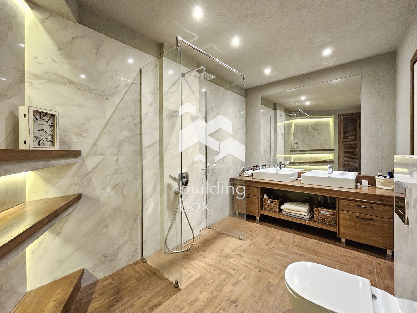 Четиристаен апартамент в престижния комплекс "Maxi" - 0