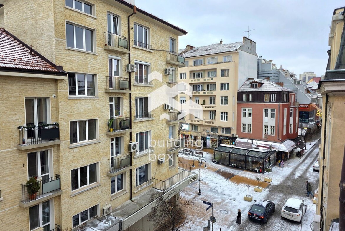 Тристаен апартамент в сърцето на столицата - ул. „Уилям Гладстон“, до бул. „Витоша“ - 0