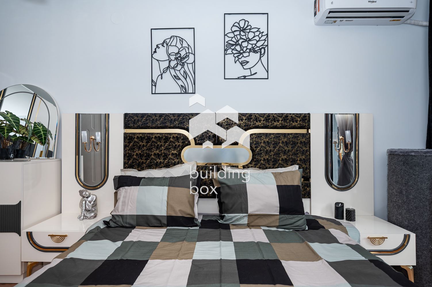 Двустаен обзаведен апартамент в Асеновград - 0