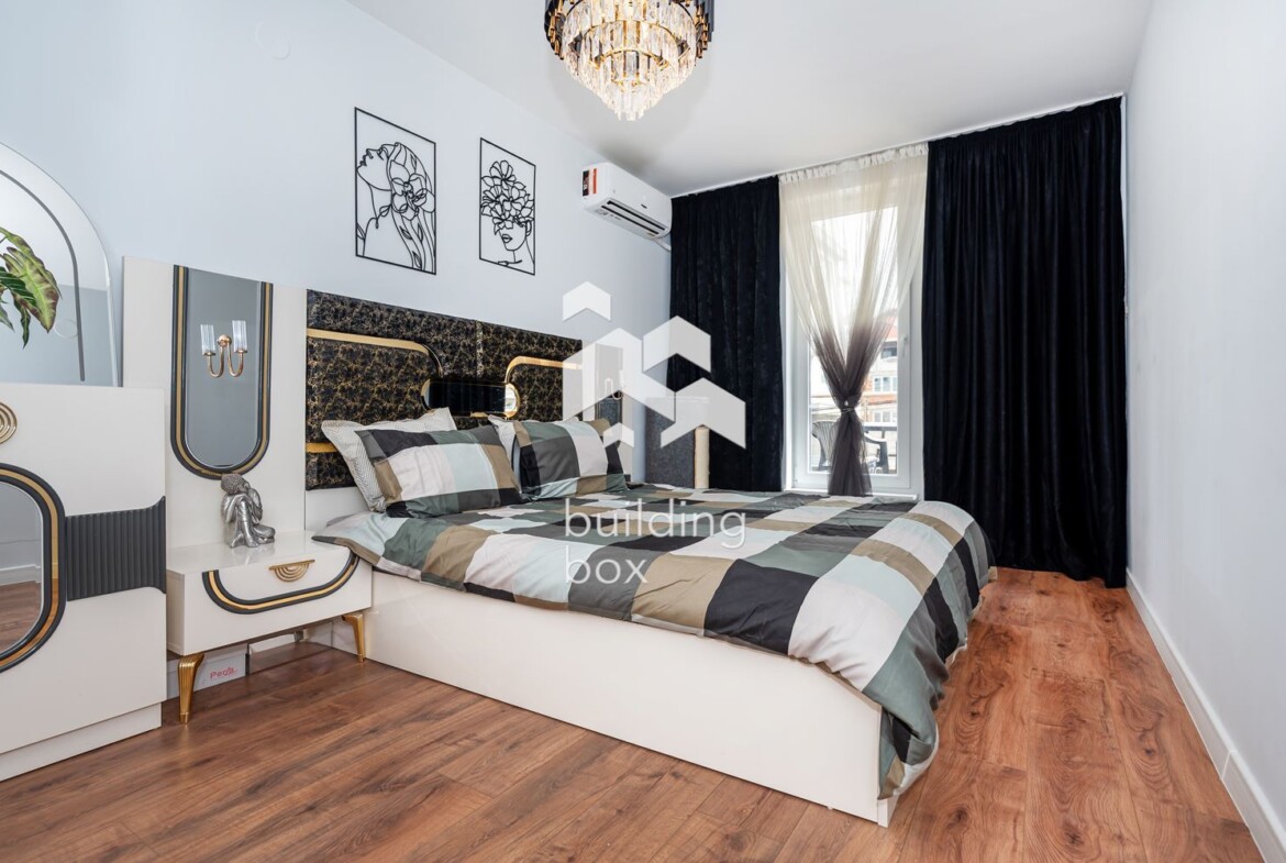 Двустаен обзаведен апартамент в Асеновград - 0