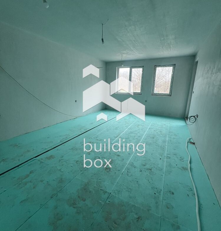 Двустаен апартамент с веранда - 0