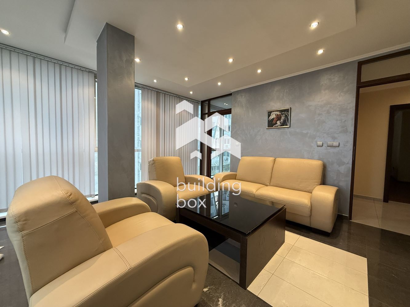 Офис в модерна сграда до бул. "Цар Борис III" - 0