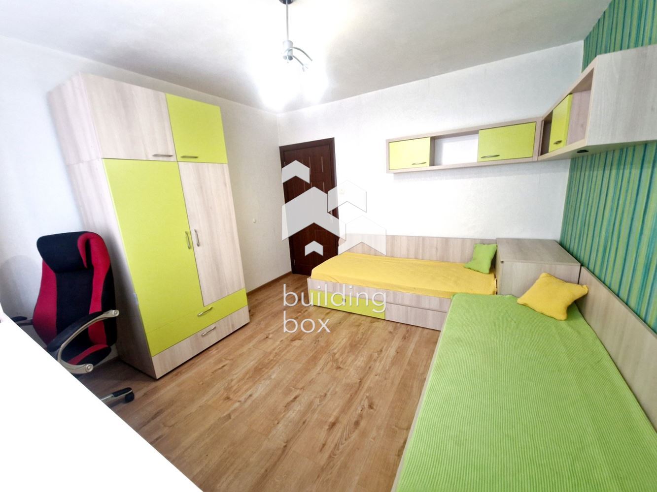 Уютен тристаен апартамент в кв. "Младост 2". - 0