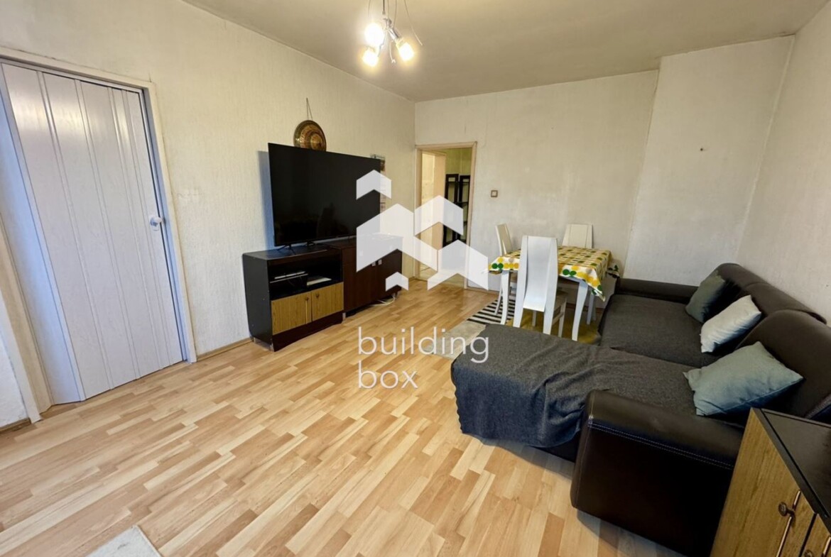 Тристаен с отделна кухня близо до Руски паметник - 0