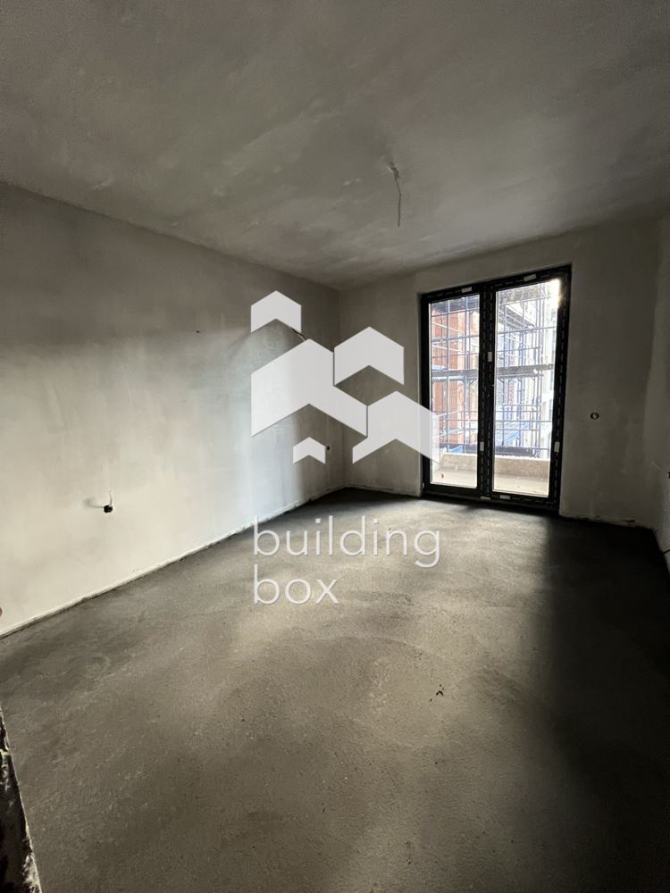 Двустаен апартамент в Смирненски - 0