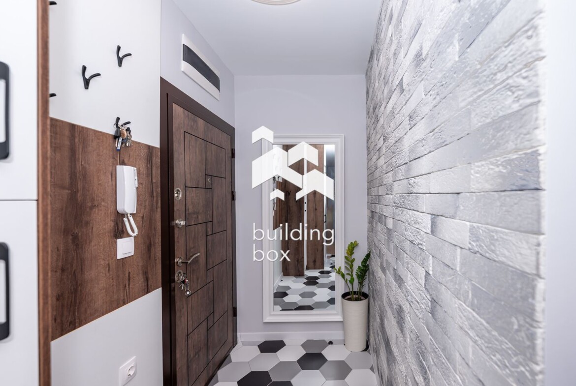 Тристаен апартамент под наем - кв. Христо Смирненски - 0