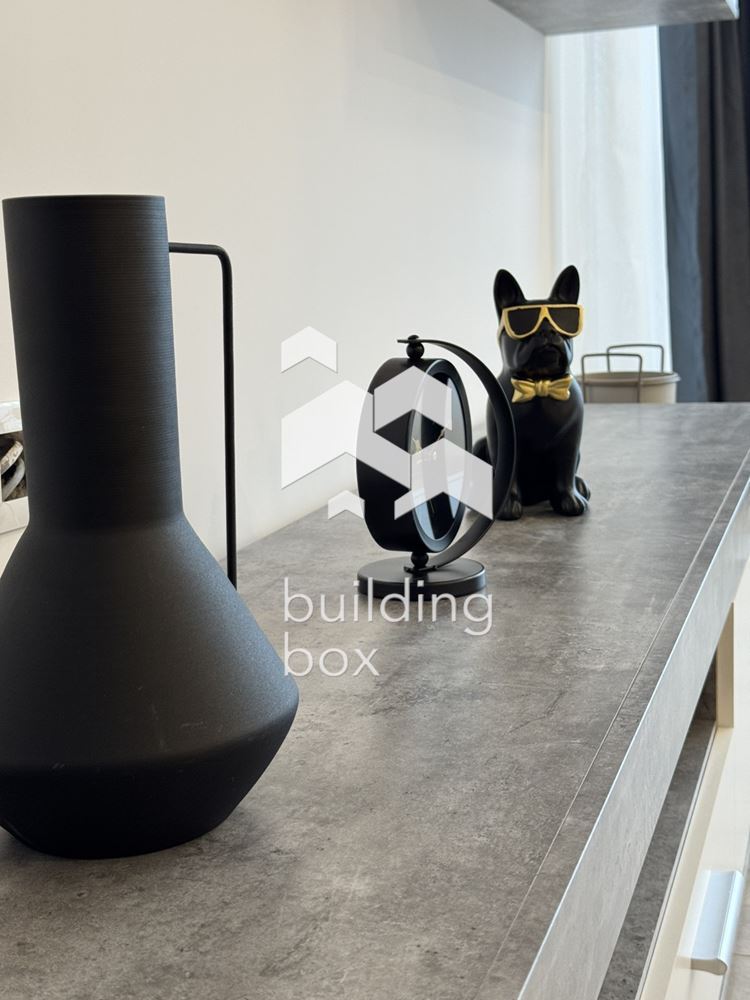 Двустаен апартамент в кв. Остромила - 0