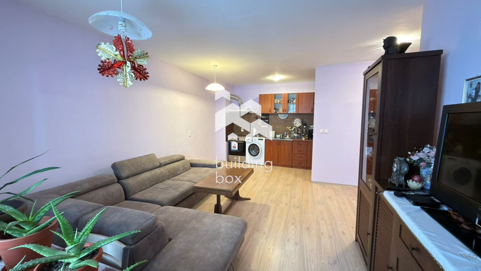 Двустаен апартамент – кв. Люлин Център