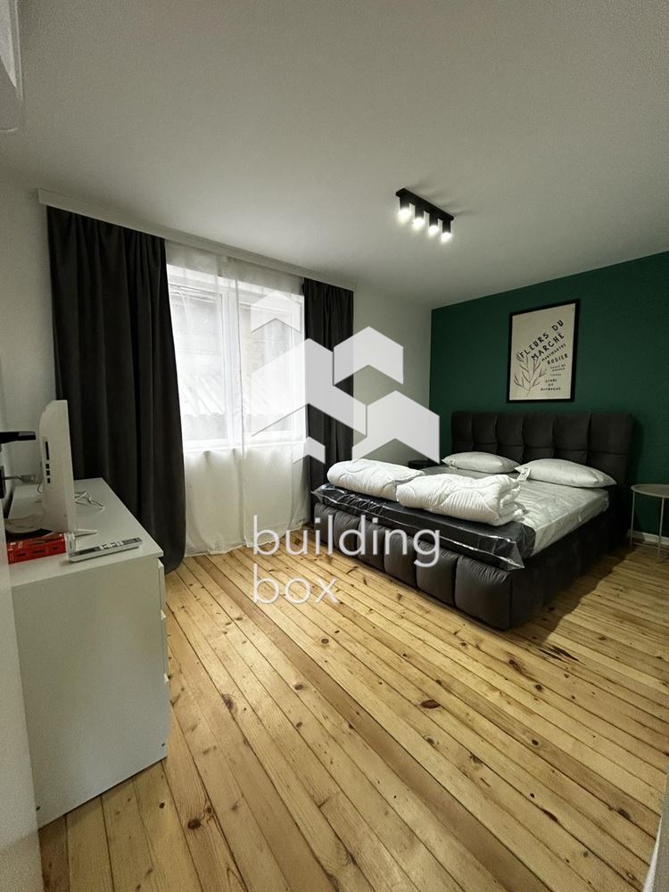 Двустаен апартамент - Център - 0