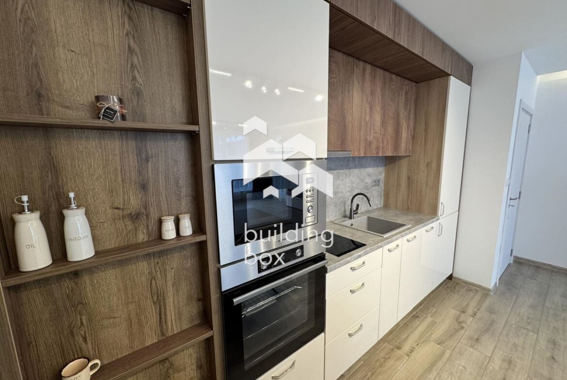 Двустаен апартамент в кв. Остромила - 0