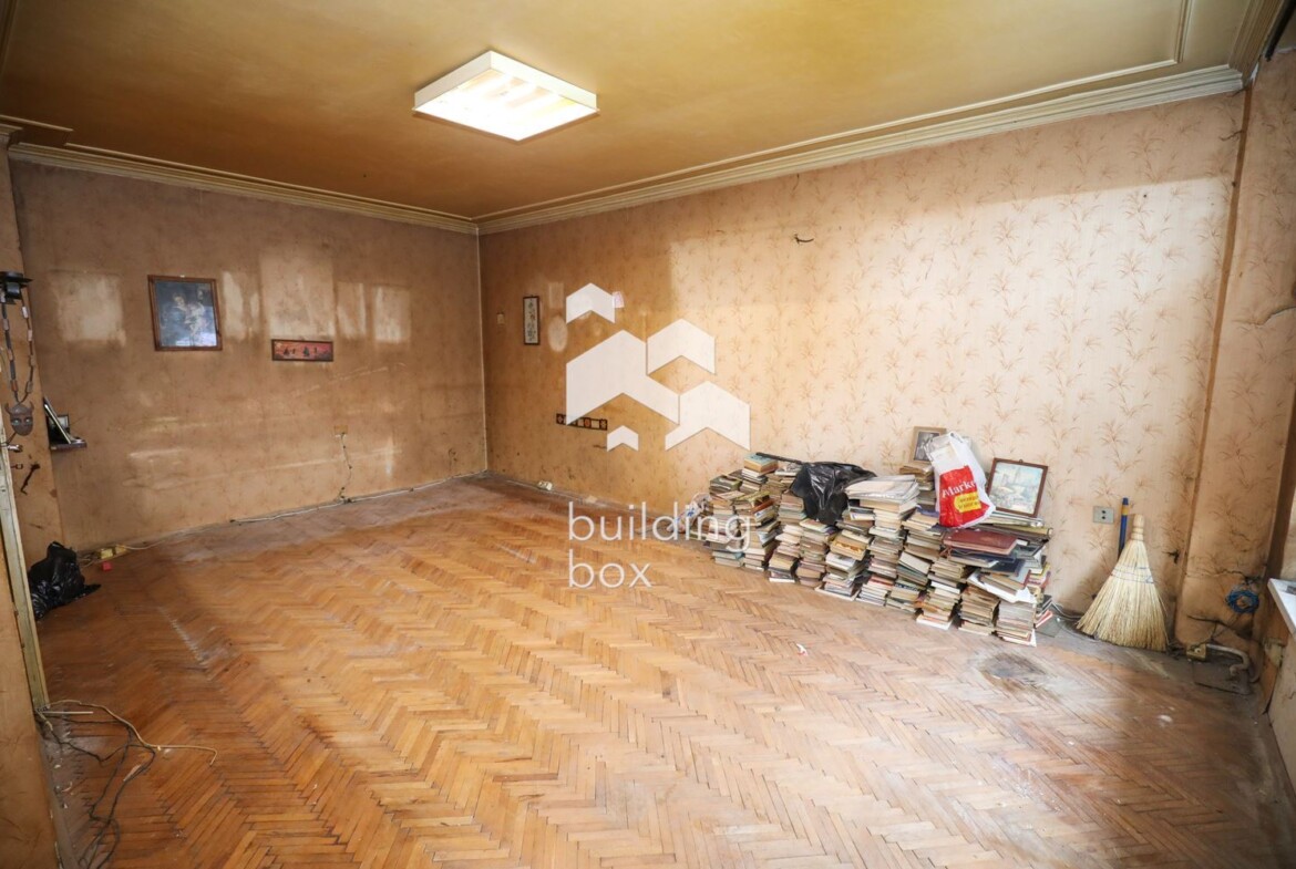 Просторен тристаен апартамент - кв. Гоце Делчев - 0