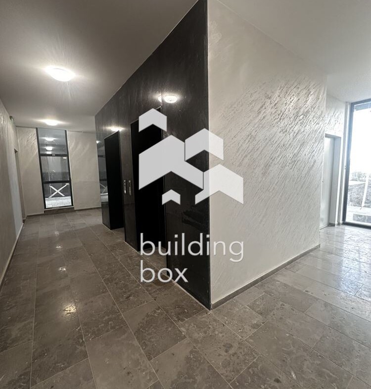 Двустаен апартамент с разпределение без аналог - кв. "Христо Смирненски" - 0