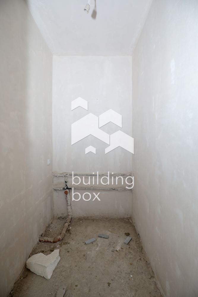 АКТ 16 до средата на годината! Топла връзка към метрото! Затворен комплекс! - 0