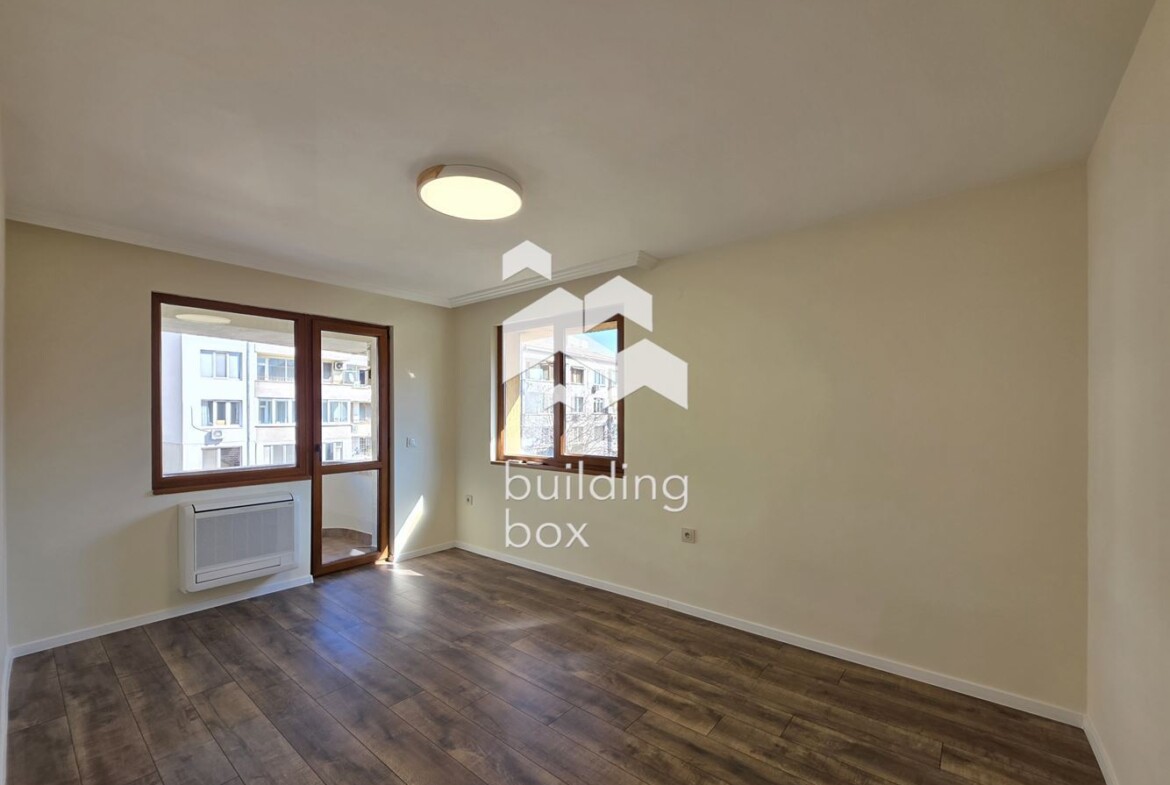 Просторен многостиаен след ремонт в Павлово - 0