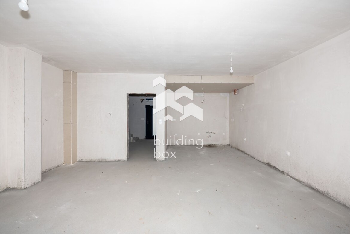 Редова къща с. Маноле - 0