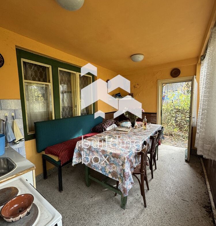 Етаж от къща в Банкя - 0