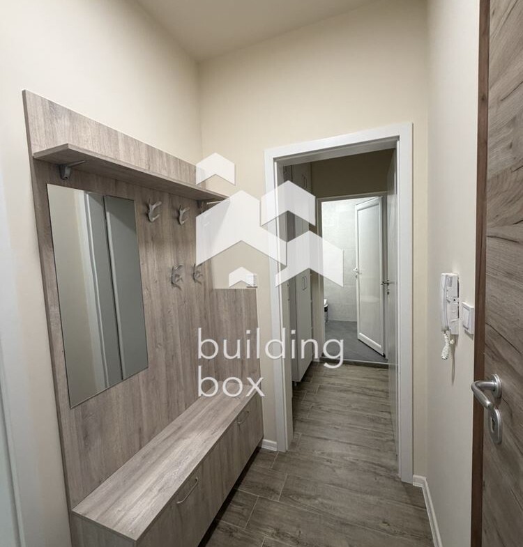 Двустаен апартамент под наем - кв. Смирненски к-с Алгара - 0