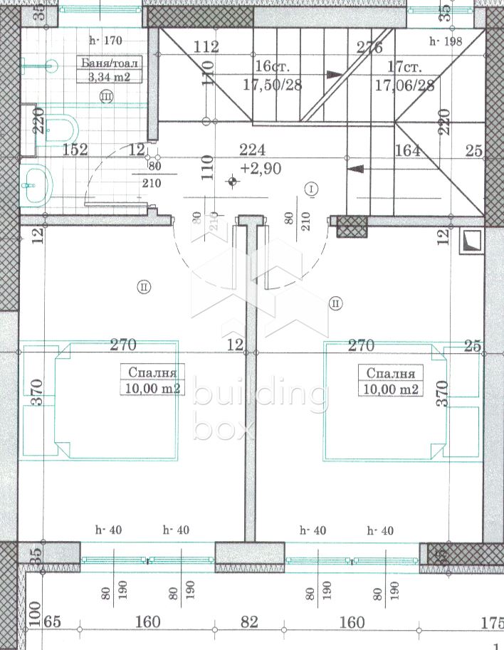 Триетажна къща в м-т Траката - 0