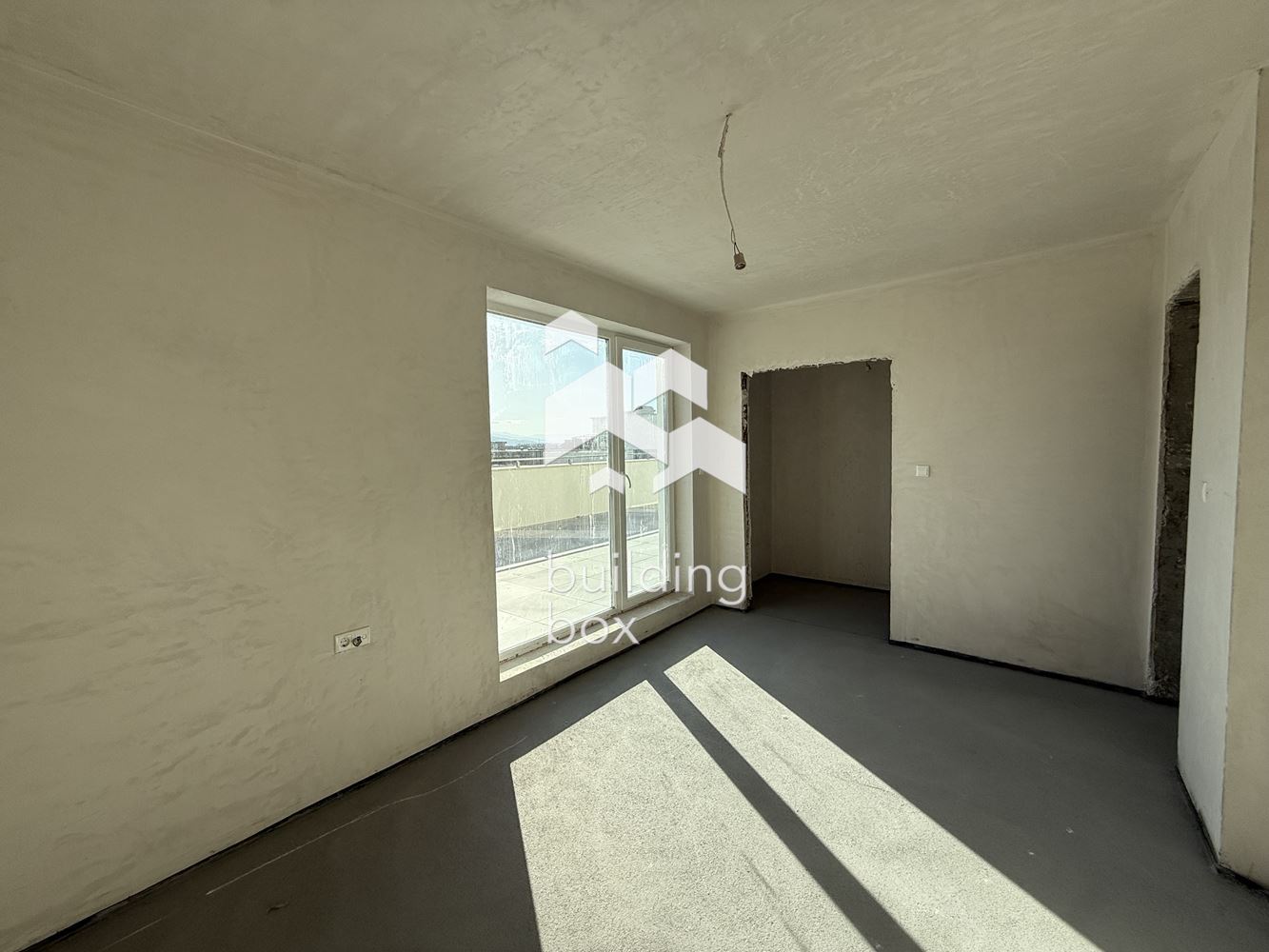 Четиристаен апартамент пред АКТ16 - кв. Остромила - 0