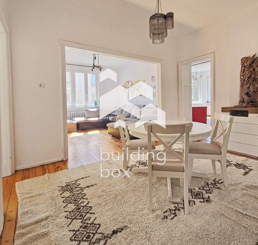 Тристаен апартамент на ул. "Любен Каравелов" - 0