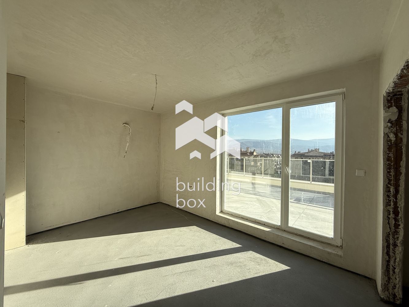 Четиристаен апартамент пред АКТ16 - кв. Остромила - 0