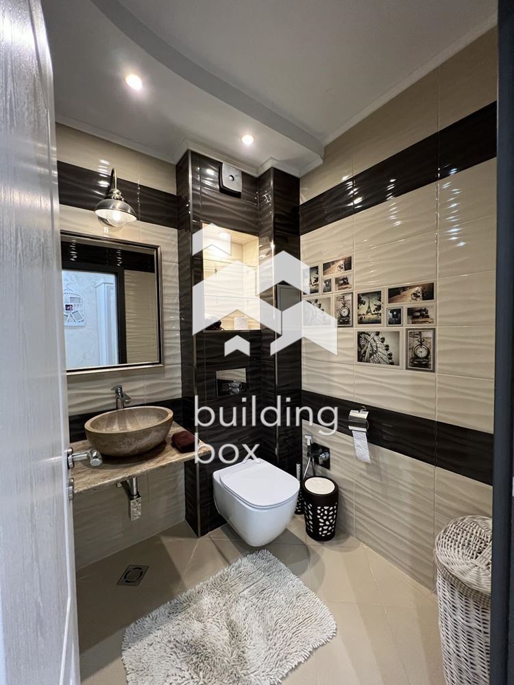 Тристаен апартамент - кв. Прослав - 0