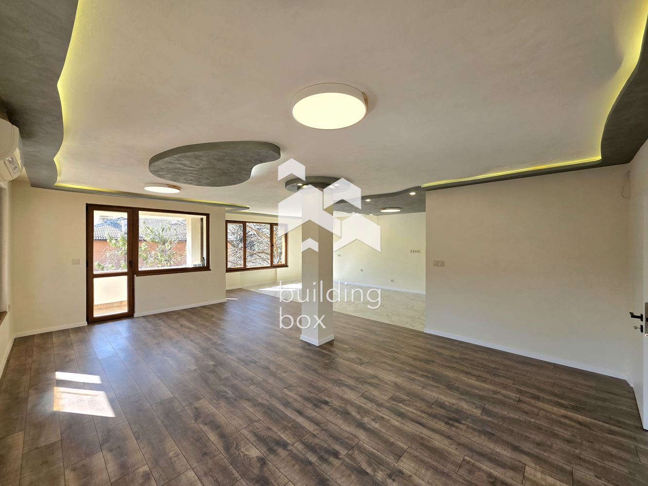 Просторен многостиаен след ремонт в Павлово - 0