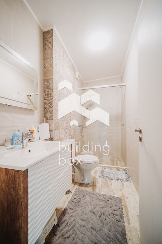 Тристаен обзаведен СИТИ ПАРК ЮГ - 0