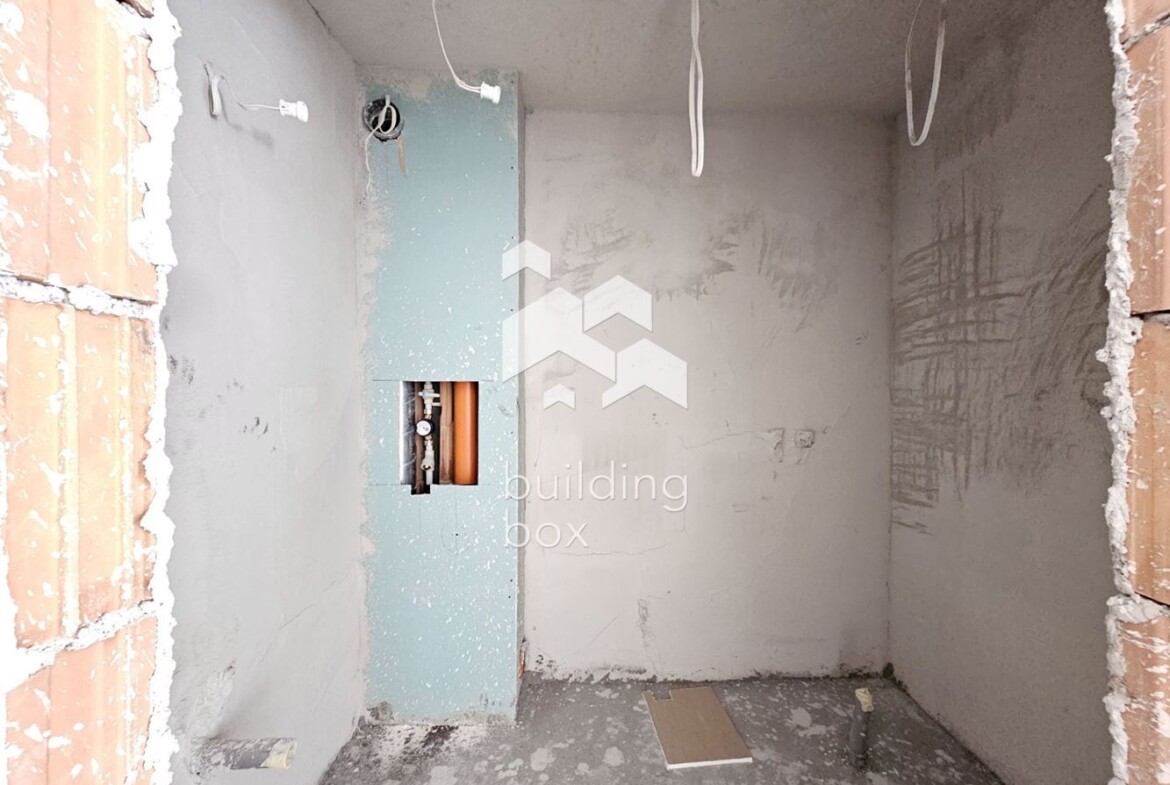 Двустаен апартамент пред АКТ 16 - ж.к. Люлин 4 - 0