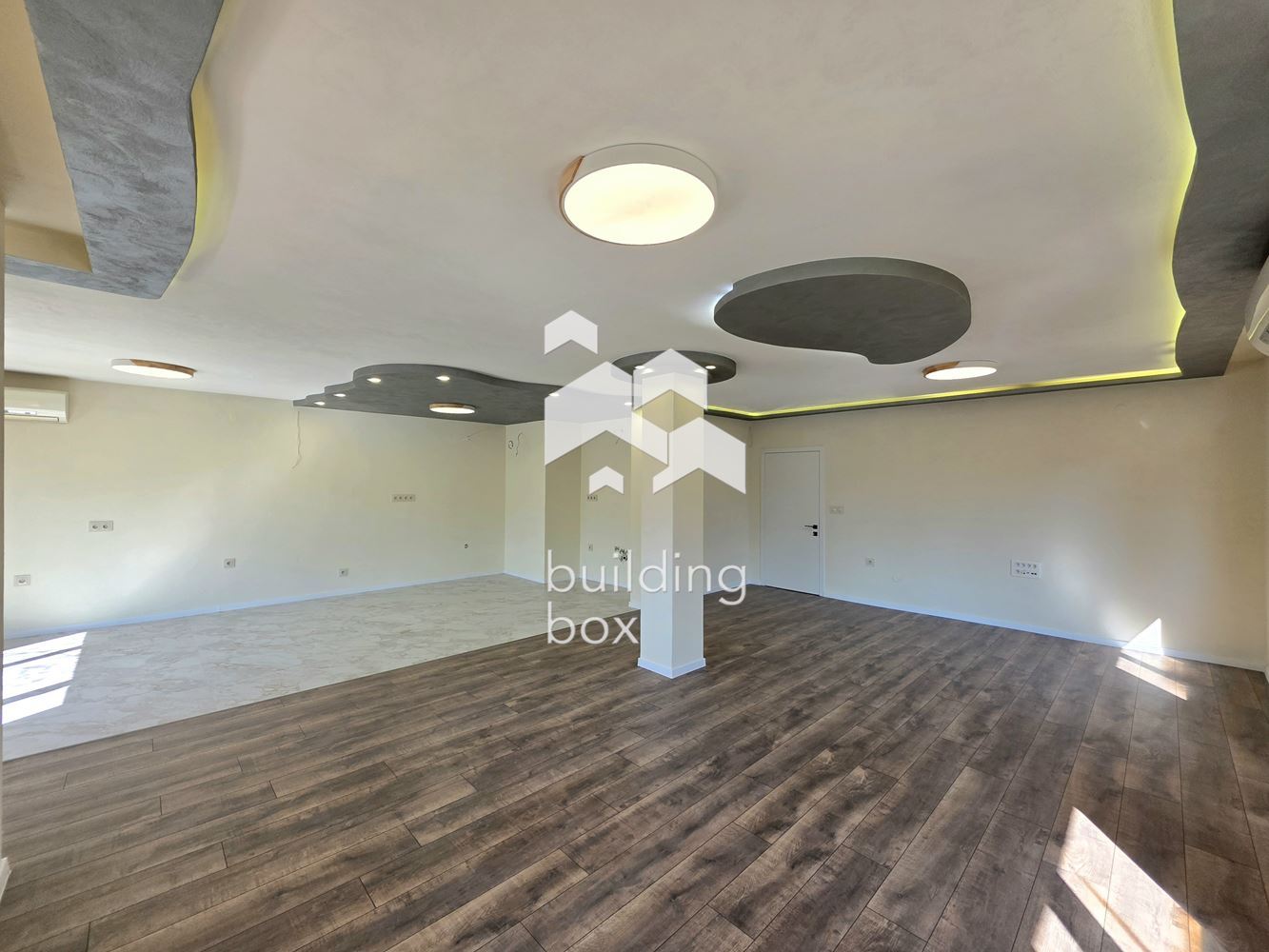 Просторен многостиаен след ремонт в Павлово - 0