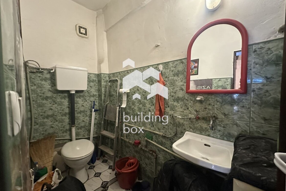 Магазин на в централната част на София - 0