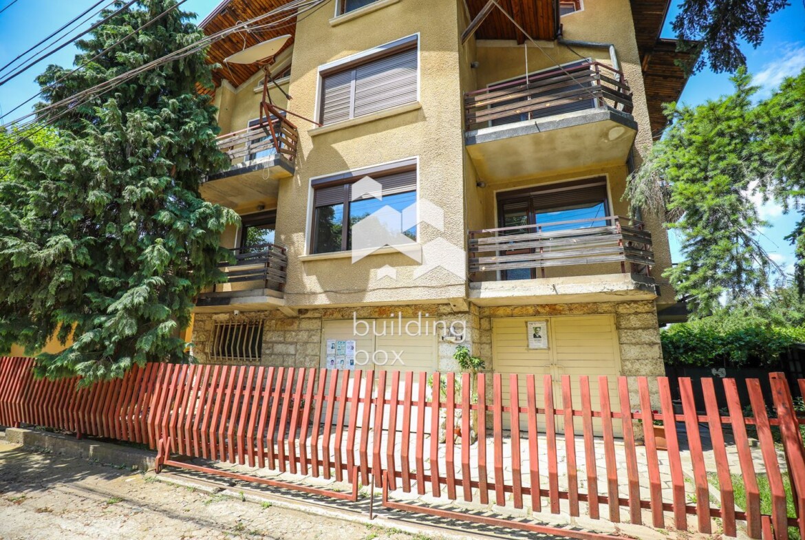 Етаж от къща в гр. Ботевград - 0