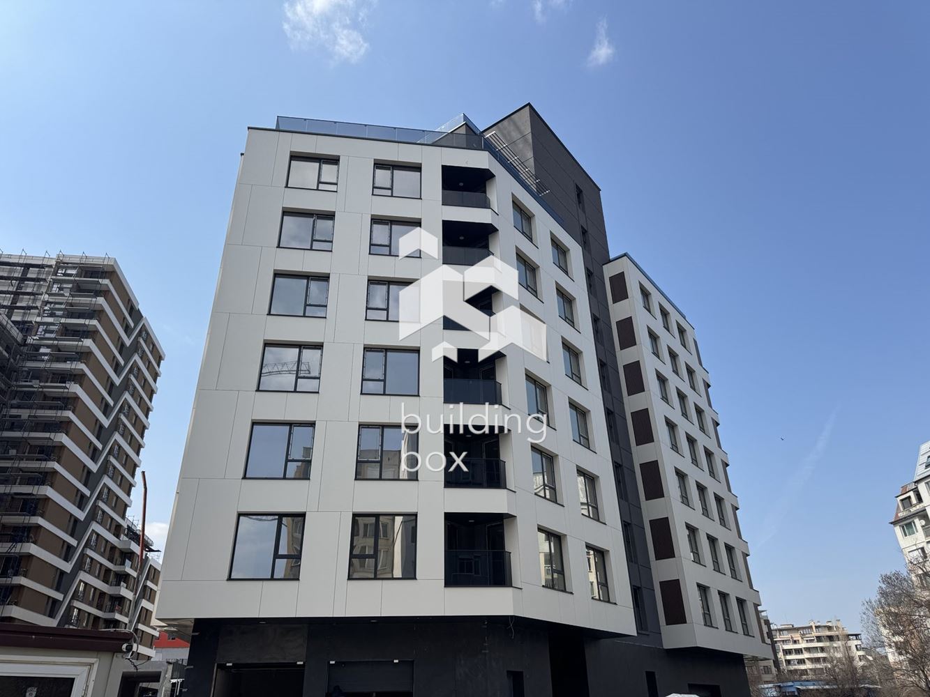 Продава 3-стаен - 0